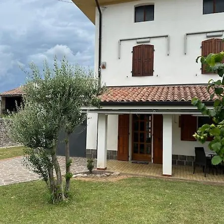 Hébergement de vacances Antica Dimora Garden Alpe Adria Cycle Path Pradamano